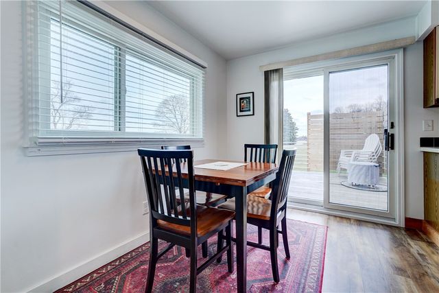 433 Ontario Dr, Ontario, NY 14519