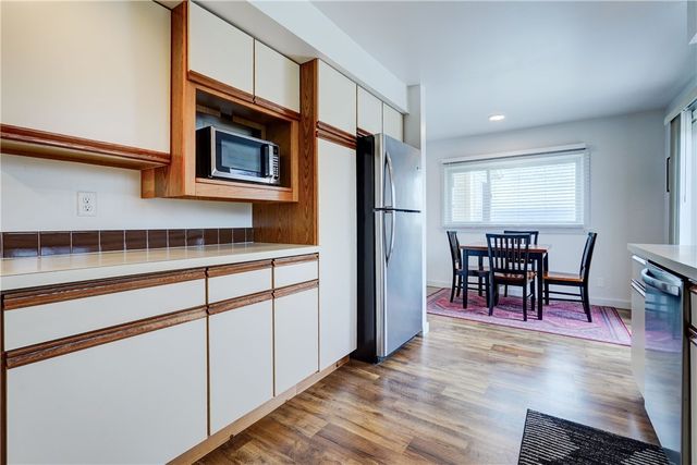 433 Ontario Dr, Ontario, NY 14519