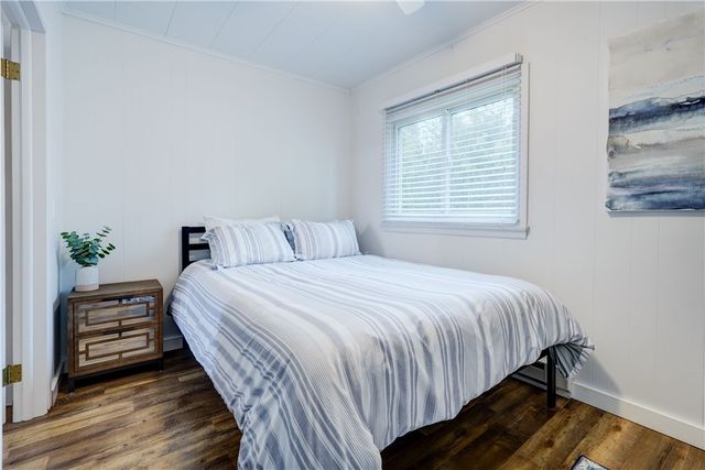 433 Ontario Dr, Ontario, NY 14519