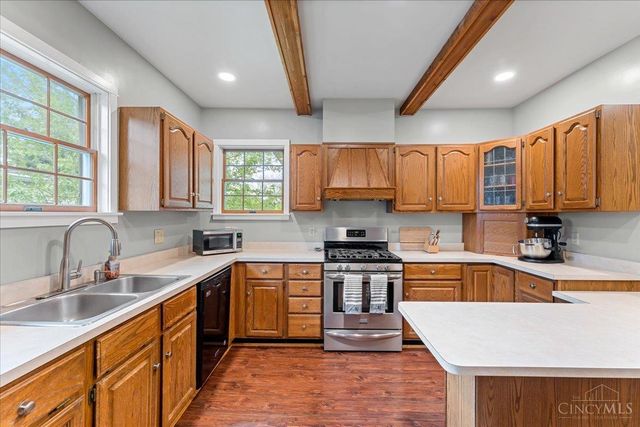 8014 Dalton Avenue, Deer Park, OH 45236