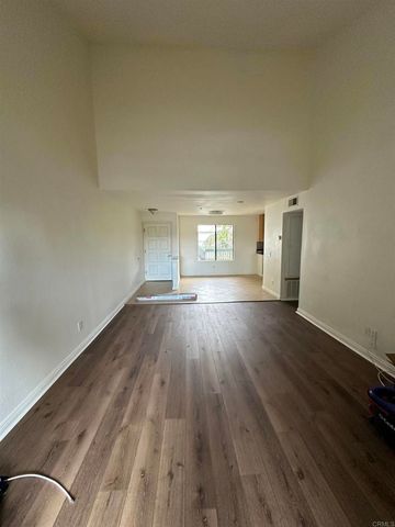 5525 Shasta Lane 310, La Mesa, CA 91942