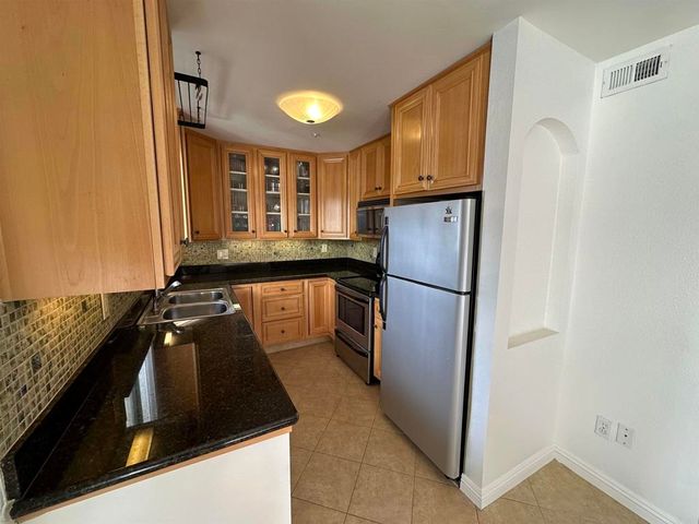 5525 Shasta Lane 310, La Mesa, CA 91942