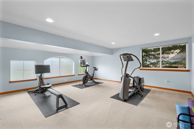 8835 NE 148th Place, Kenmore, WA 98028