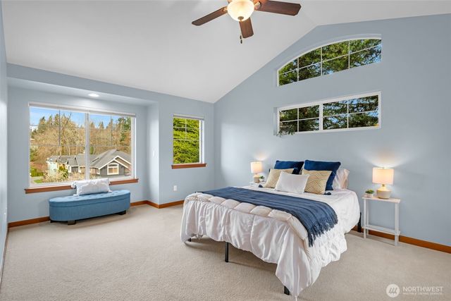 8835 NE 148th Place, Kenmore, WA 98028