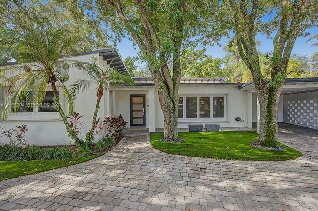 5930 SW 48th Street, Miami, FL 33155