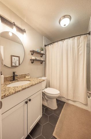 1210 S Cedar Street, Brownfield, TX 79316