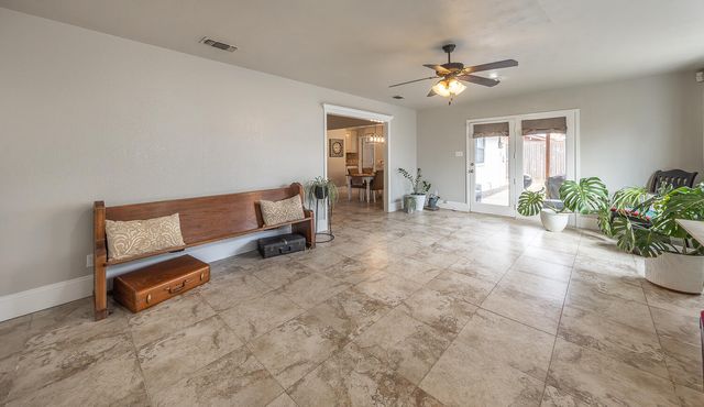 1210 S Cedar Street, Brownfield, TX 79316