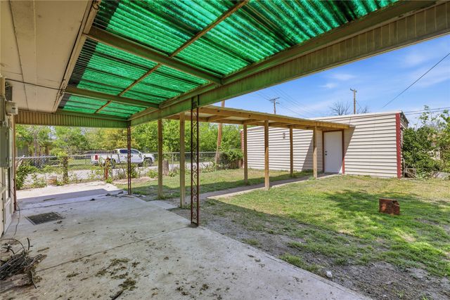 2400 Belmeade Avenue, Brownwood, TX 76801