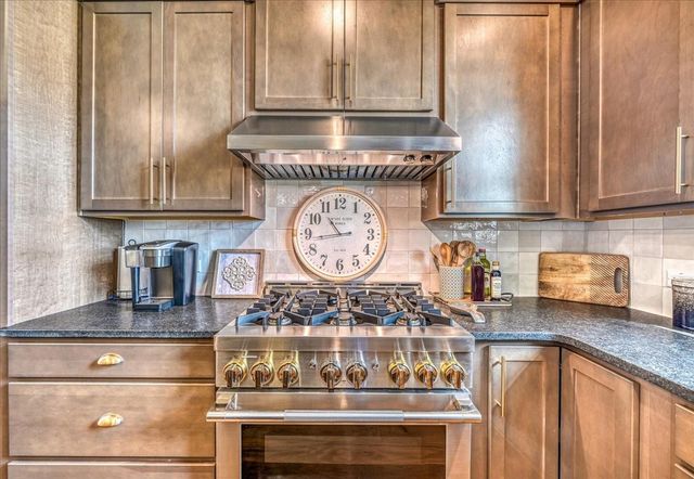 233 John Webster ST, Leander, TX 78641