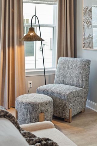 127 Cherrywood Drive, Summerville, SC 29483