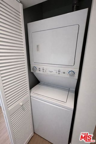 1433 Euclid Street 2, Santa Monica, CA 90404