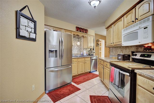 2020 N Berkley Road, Sebring, FL 33825