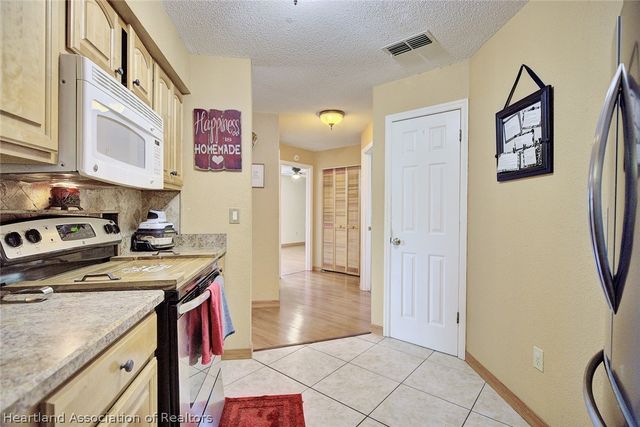 2020 N Berkley Road, Sebring, FL 33825