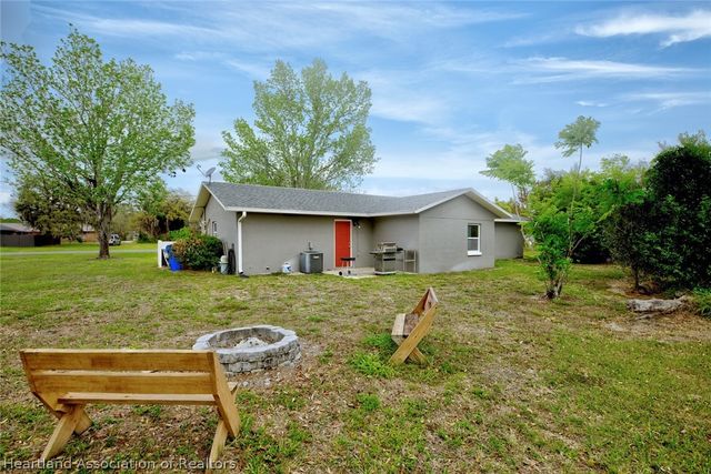 2020 N Berkley Road, Sebring, FL 33825