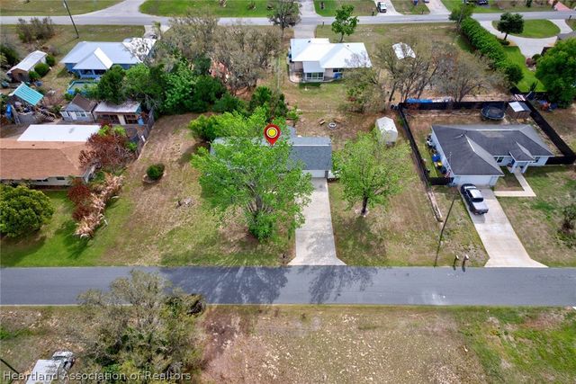 2020 N Berkley Road, Sebring, FL 33825