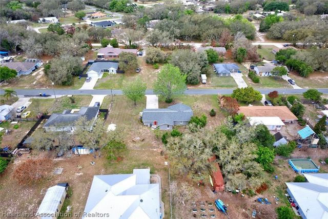 2020 N Berkley Road, Sebring, FL 33825