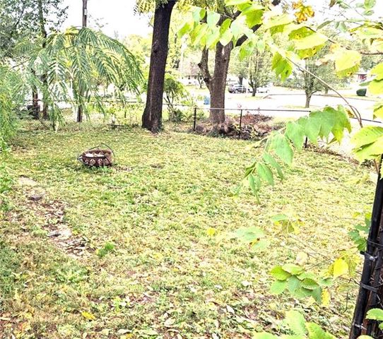 1406 W Broadway Boulevard, Sedalia, MO 65301