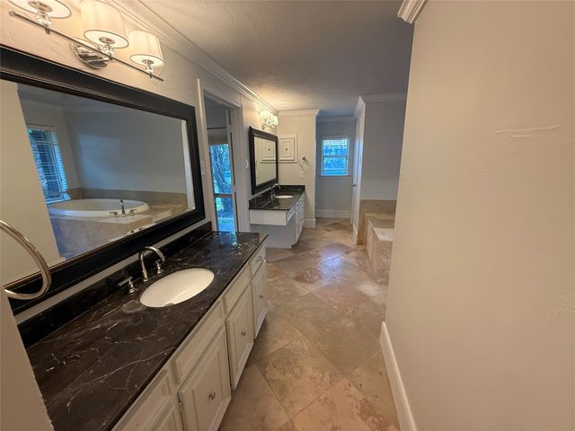 6911 Gateridge Drive, Dallas, TX 75254