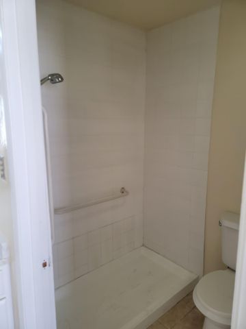 1025 Valencia Drive SE APT 25, Albuquerque, NM 87108