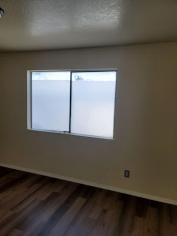 1025 Valencia Drive SE APT 25, Albuquerque, NM 87108