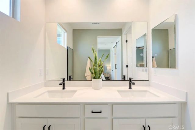 861 Cornelia Way, Rancho Mission Viejo, CA 92694