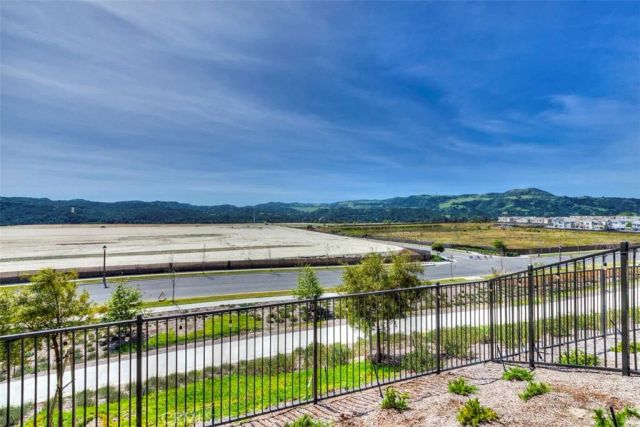 861 Cornelia Way, Rancho Mission Viejo, CA 92694