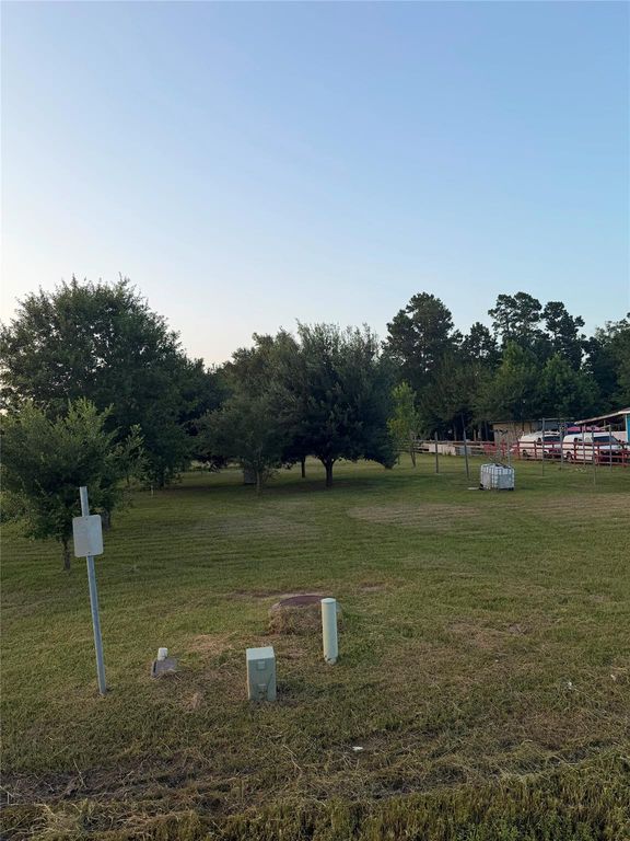 1513 County Road 3479a, Cleveland, TX 77327