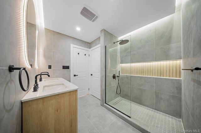 762 Belmont Avenue, Brooklyn, NY 11208