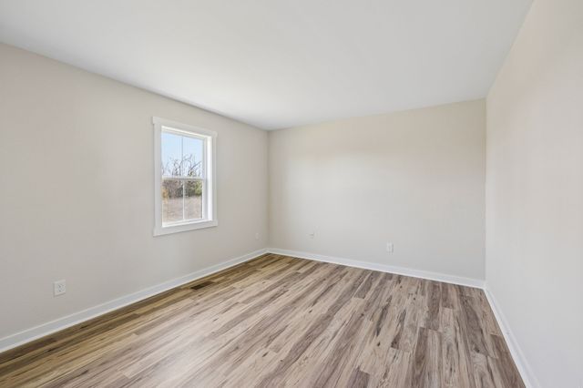 1139 Acorn Dr, Lewisburg, TN 37091