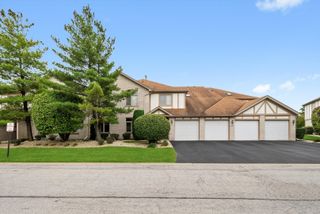 6413 Pine Trail Lane 2, Tinley Park, IL 60477