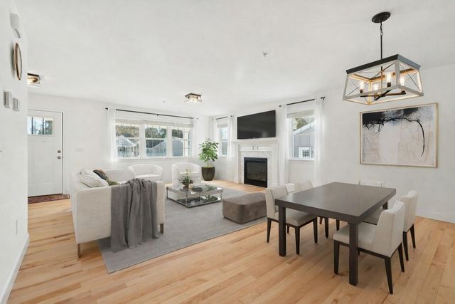 58 Three Ponds Drive, Brentwood, NH 03833