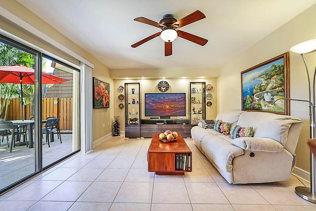 3071 30th Court, Jupiter, FL 33477