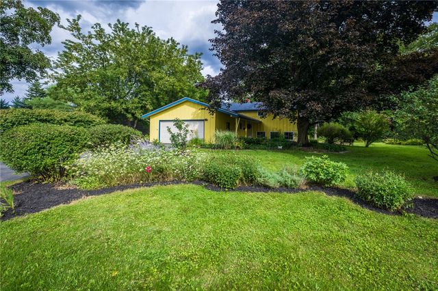 104 Ashley Drive, Brighton, NY 14620