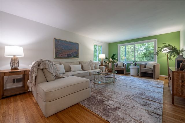 104 Ashley Drive, Brighton, NY 14620