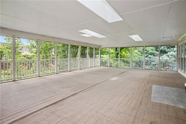 311 White Oak Drive, Newnan, GA 30263