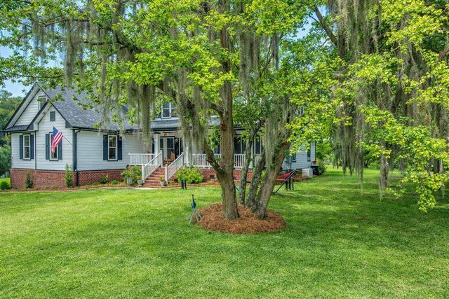 3687 Princess Pond Road, Summerton, SC 29148