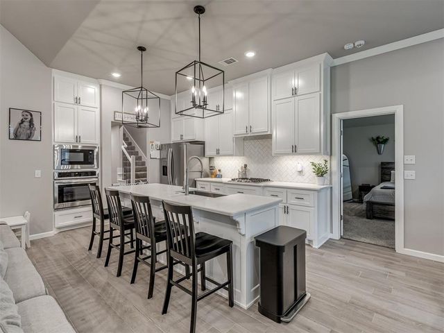 713 Red River Drive, Yukon, OK 73099