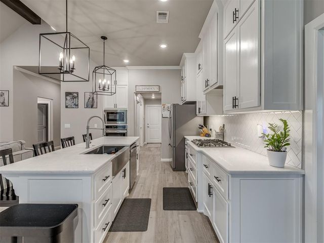 713 Red River Drive, Yukon, OK 73099