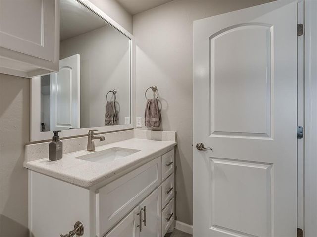 713 Red River Drive, Yukon, OK 73099