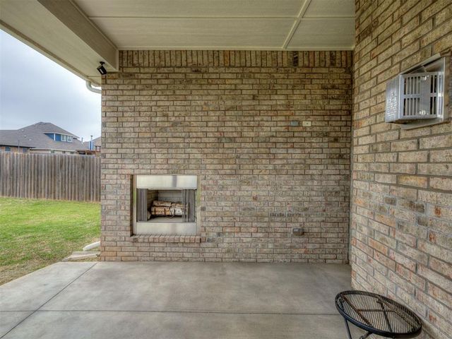 713 Red River Drive, Yukon, OK 73099