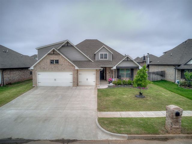 713 Red River Drive, Yukon, OK 73099