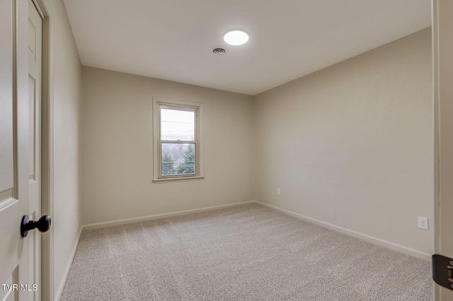 621 San Antonio Drive, Bristol, TN 37620