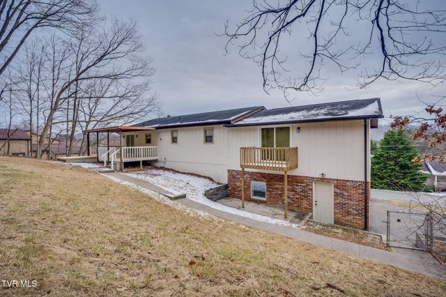 621 San Antonio Drive, Bristol, TN 37620