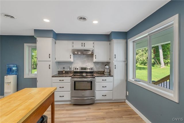 1247 Gallagher Road, Van Buren, NY 13027