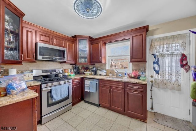 321 Sherwood Rd, Union Twp., NJ 07083