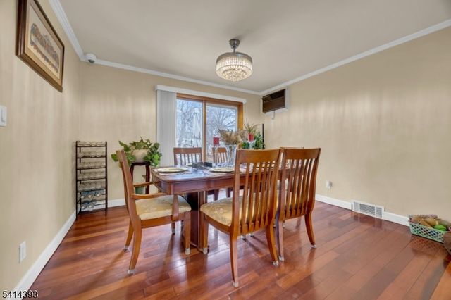 321 Sherwood Rd, Union Twp., NJ 07083