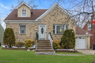 321 Sherwood Rd, Union Twp., NJ 07083