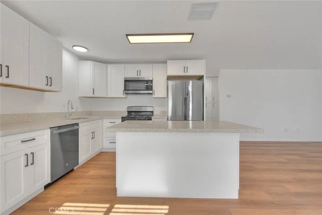 386 W Sunview Avenue, Palm Springs, CA 92262