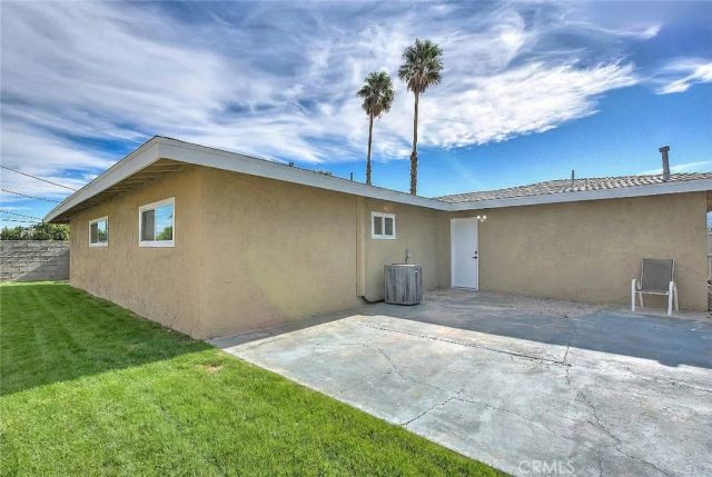386 W Sunview Avenue, Palm Springs, CA 92262