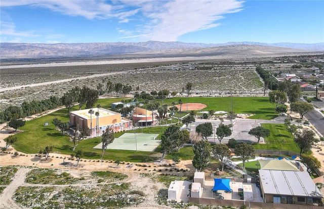 386 W Sunview Avenue, Palm Springs, CA 92262